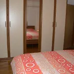 Two-bedroom In Ii Lägenhet *