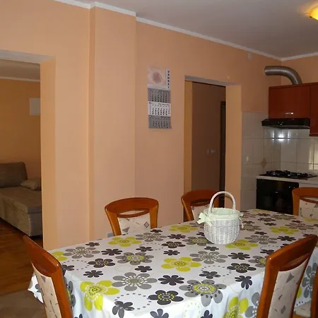 Two-bedroom In Pula Ii *