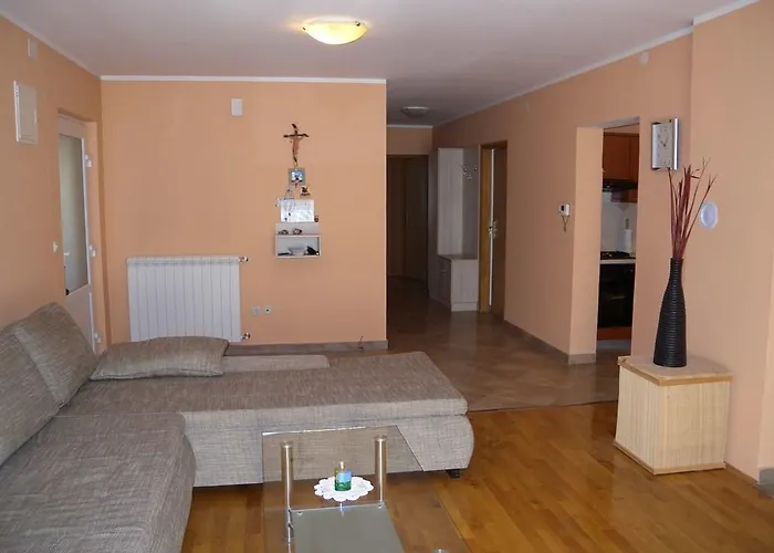 Daire Two-bedroom In Ii