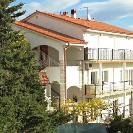 Apartment Two-bedroom In Pula Ii Veruda
